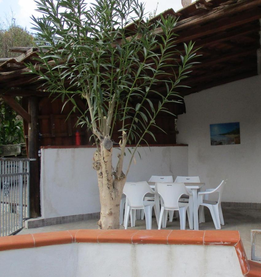 Resort Giardino Degli Aranci - Casa Lisca Baronissi Exterior foto